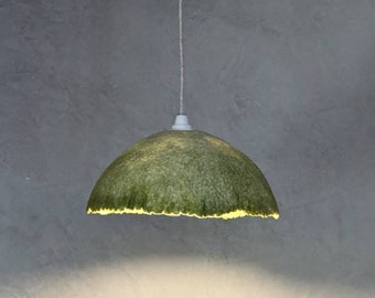Green ONDÉE Pendant Lamp in felted wool