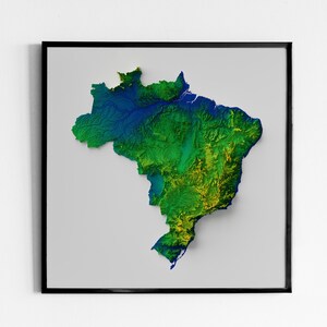 Brasilien - Reliefkarte mit Flaggenfarben