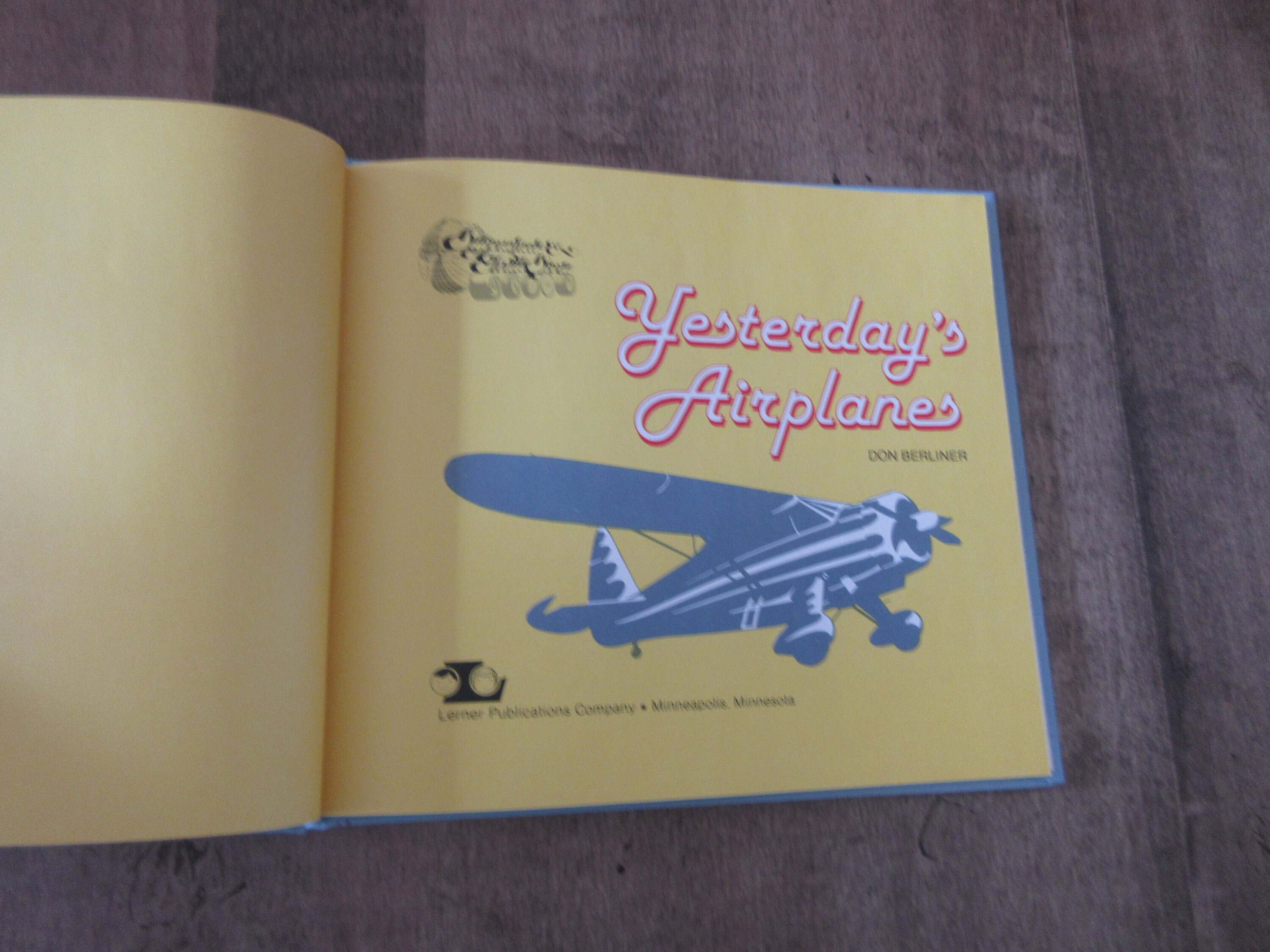 Airplanes and Ships You Can Draw - Lerner Publishing Group