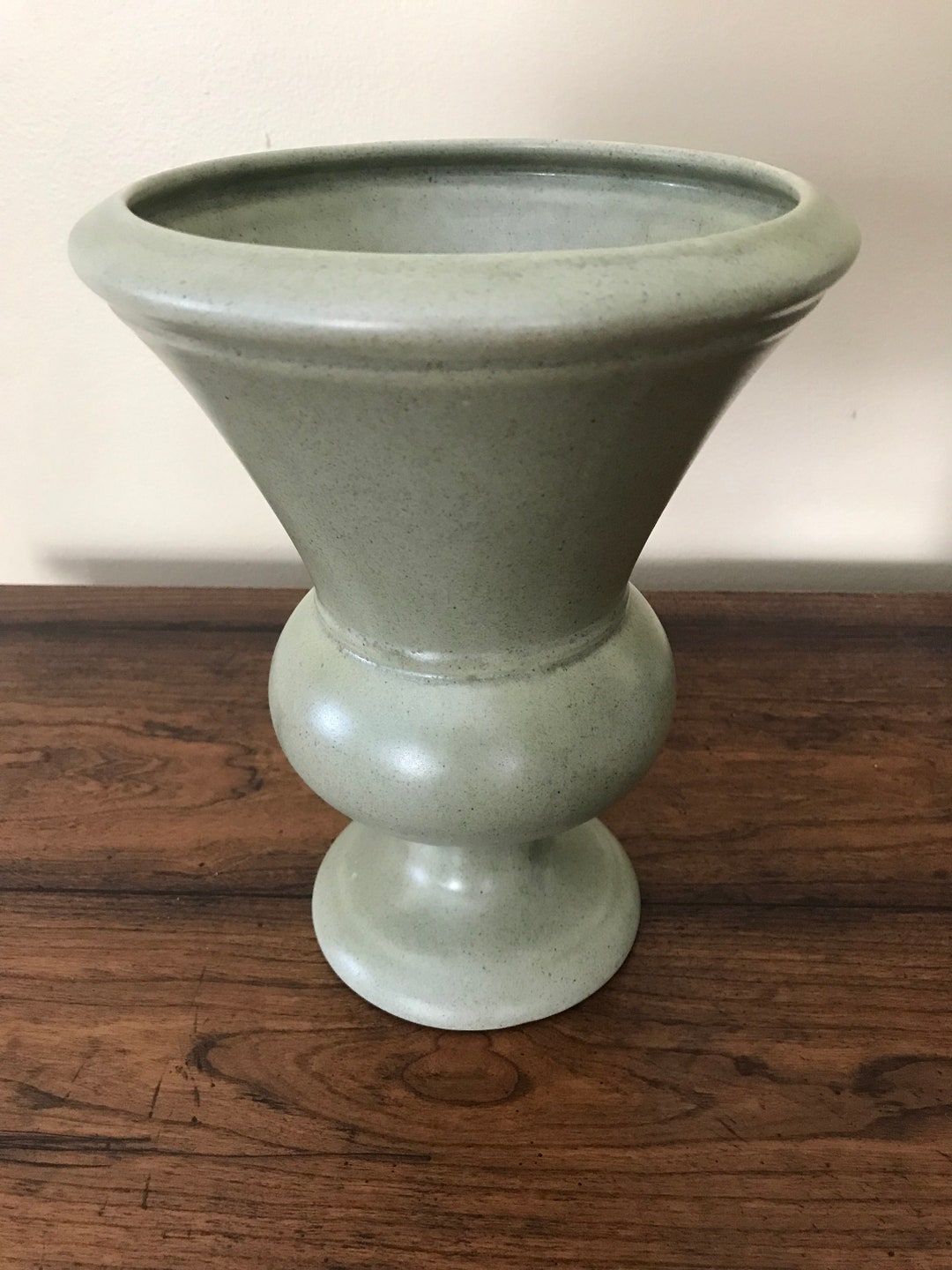 Haeger Vase, Vintage Matte Green Pottery Vase 9 Tall, Like New With