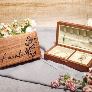 Schmuckkästchen mit Gravur - Personalisiertes Reiseetui für Frauen - Brautjungferngeschenk - Schmuckschatulle aus Holz, personalisiertes Schmuckkästchen