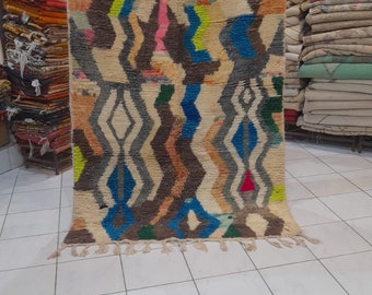Handmade Wool Berber Rug: Colorful Moroccan Kilim Carpet (134x200cm)