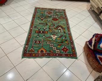 Green Moroccan Rug – Handmade Berber Wool Boujaad Rug