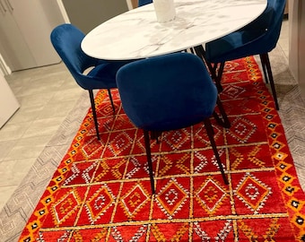 Anpassad röd marockansk matta: Handvävd ullberbermatta