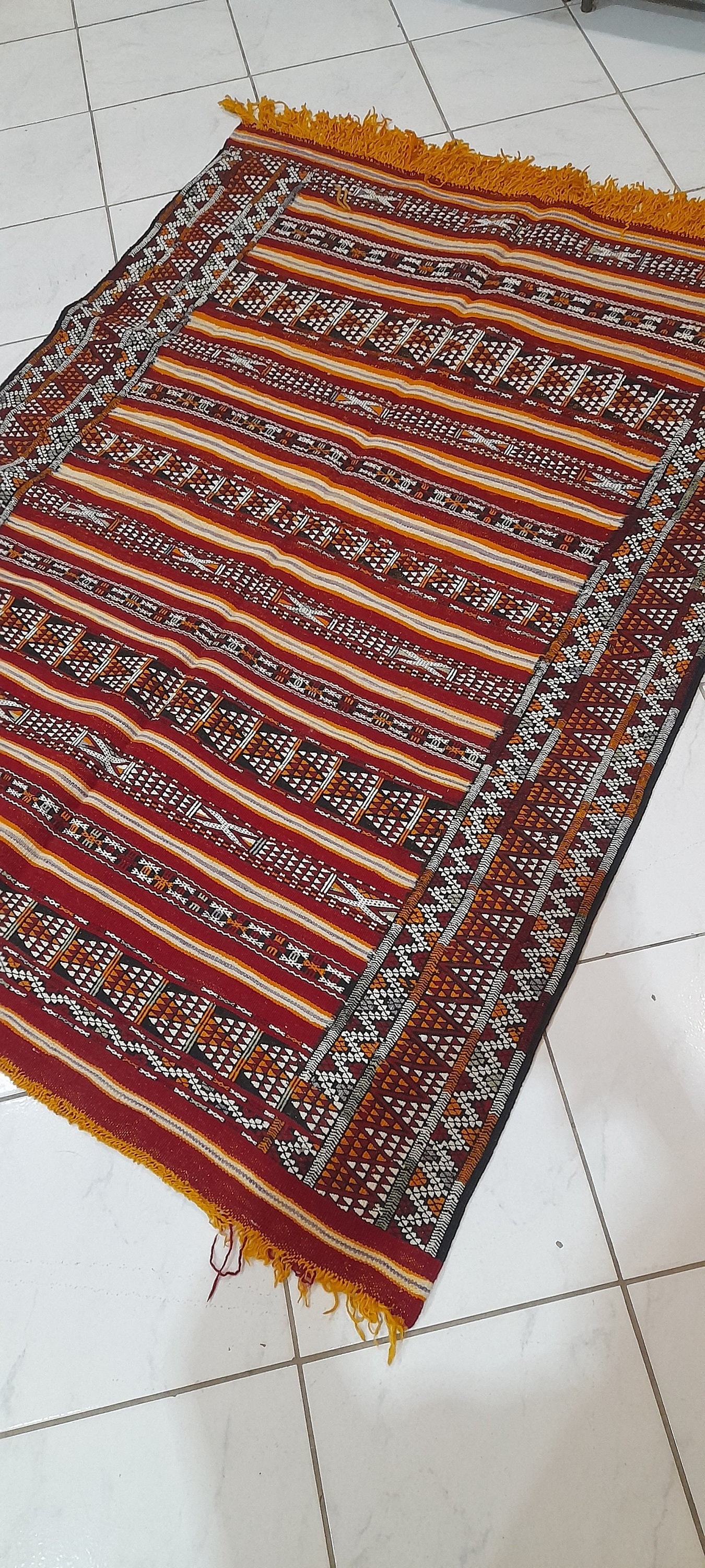 ヴィンテージ モロッコ ベルベル ウール ラグ：トライバル キリム