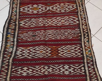 Tapete berbere Boujaad vintage: tecido marroquino autêntico (1,65 m x 3 m)