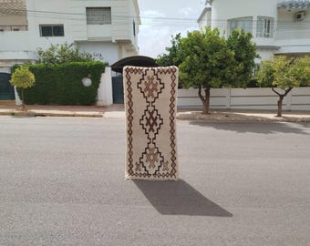 Vintage Berber Rugs | Authentic Moroccan Handwoven Carpets
