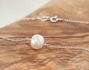 Dainty Pearl Station Necklace, Pearl Bead Necklace for Mom, Wedding Jewelry, Bridesmaid Gift