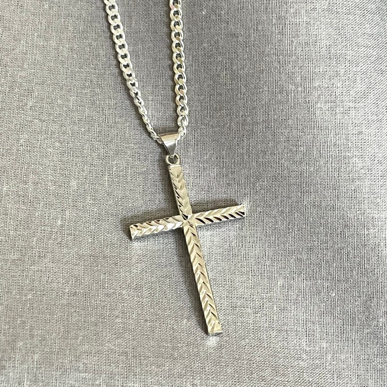 Sterling Silver Cross with Curb Chain, Silver With Diamond Cut Cross Pendant, Men's 925 silver cross Image 9