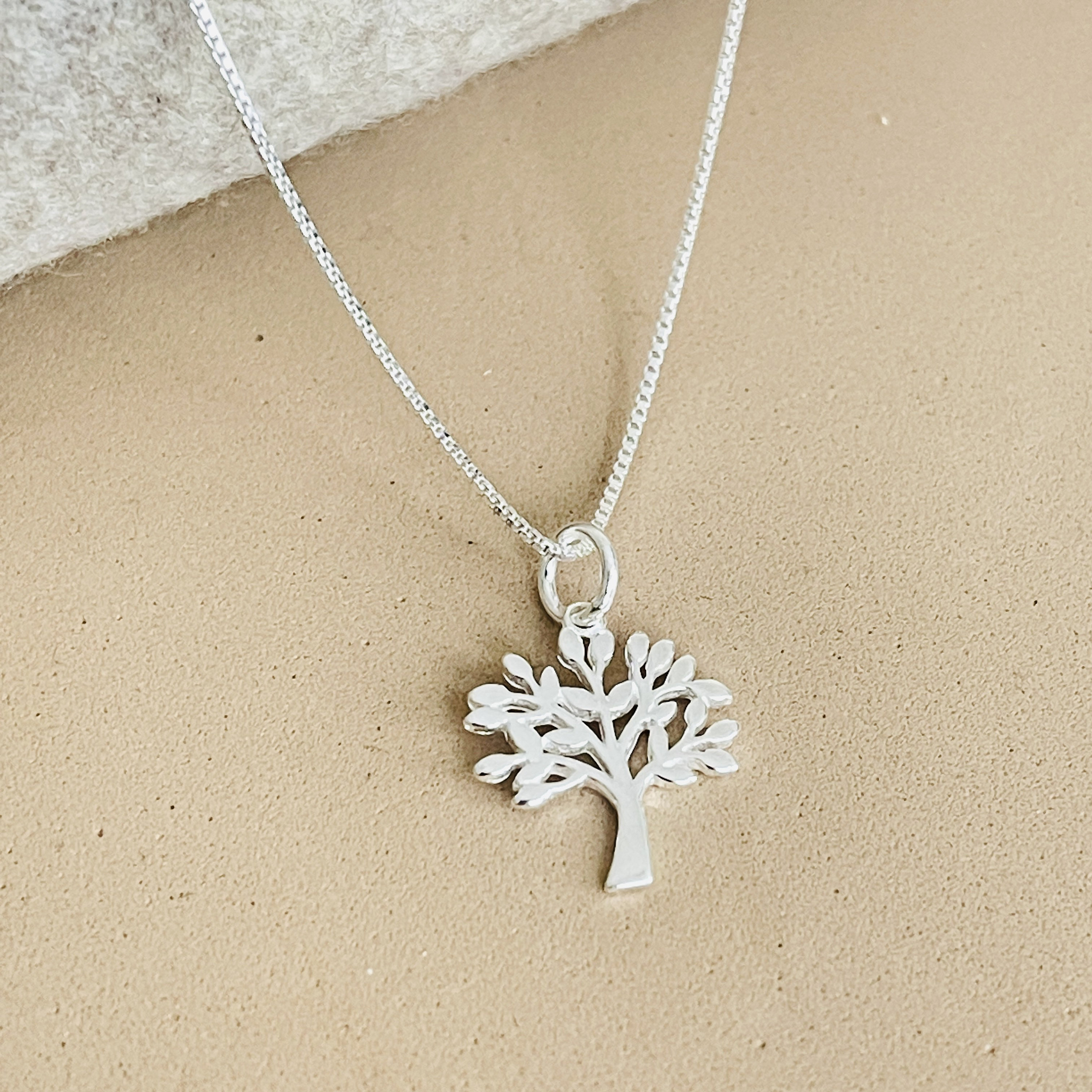 Sterling Silver Tree of Life Pendant - Etsy Canada