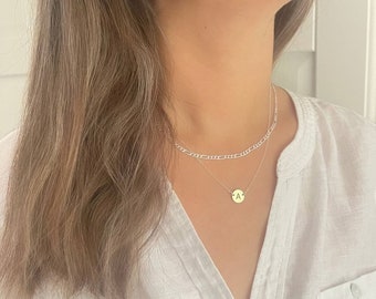 Custom Engraved 925 Silver Coin Necklace – A Touch of Personal Elegance