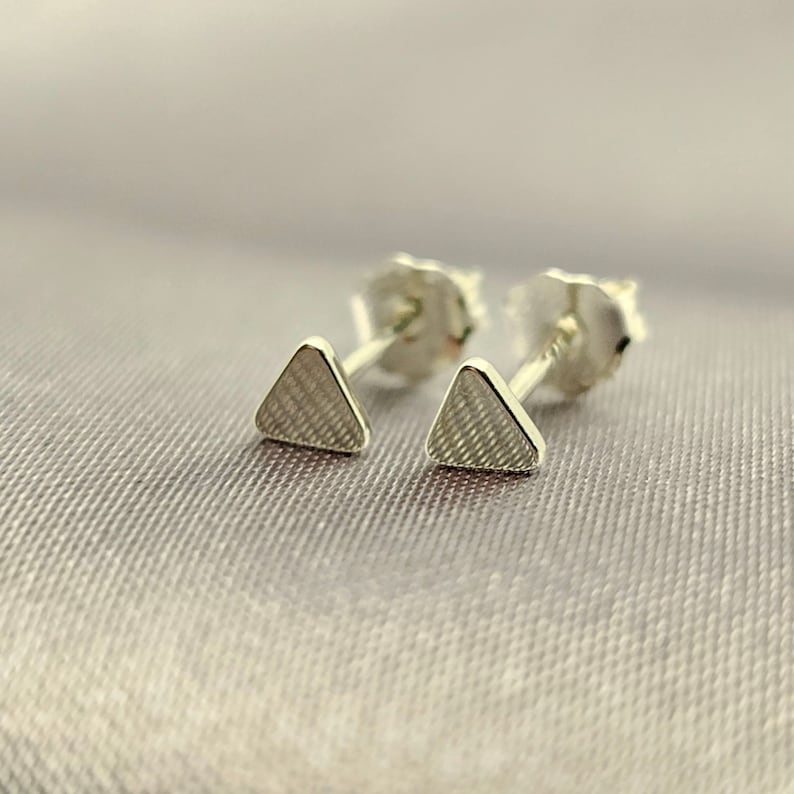 Sterling Silver Tiny Triangle Studs, Geometric Minimalist Earrings Image 2