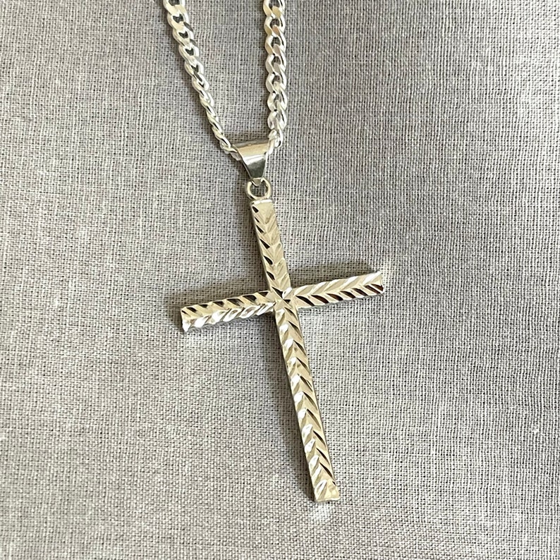 Sterling Silver Cross with Curb Chain, Silver With Diamond Cut Cross Pendant, Men's 925 silver cross Image 4