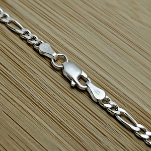 Sterling Silver 3mm Diamond-Cut Figaro Chain Necklace Image 2