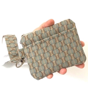 Monedero con llavero de muñeca, llavero con tarjetero, monedero y cordón de muñeca adjuntos, regalo perfecto para una vida activa.