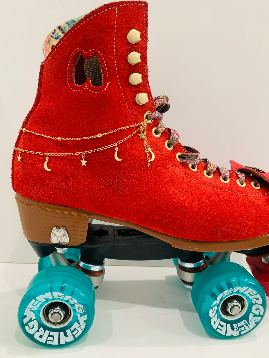 Got skates for my birthday and went a bit crazy with making accessories for  them. (The rainbow laces are tied weirdly right now so I could put the toe  cover on and