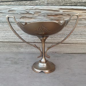 Egyptian Lotus Chalice/Resin Incense Burner - Smudge Pot Plus it Has a Triquetra Symbol Etched on Both Sides! Plus 3 FREE GIFTS!