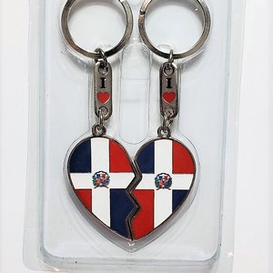 Dominican Republic Flag Keychain Heart Set