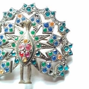 Vintage Peacock brooch pin, peacock jewellery 1920s peacock brooch, coloured lass stone silver deco jewellery, bird jewellery, silver deco