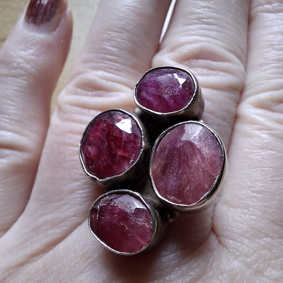 Raw genuine ruby ring, silver setting, silver gil… - image 1