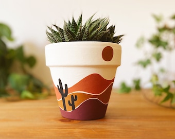 Hand Painted Planter | Arizona Desert Cacti | Terracotta Pot | Clay Pot | Boho Decor | Home Decor | Indoor Planter | Gifts for Her