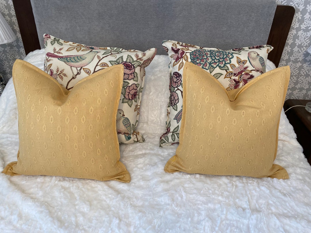 Set of 4 Cushion Covers With Bird Detail (2x18" & 2x20") - Etsy