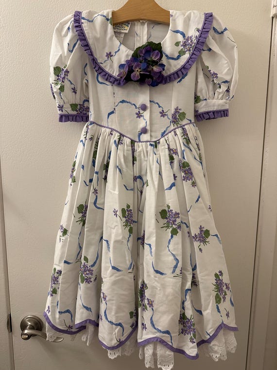 Vintage Daisy Kingdom dress
