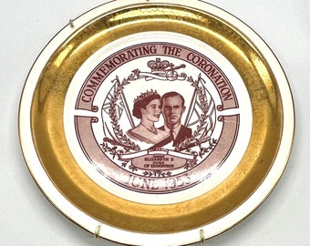 Queen Elizabeth II 22k Gold Leaf 1953 Coronation Plate RARE! Canada Vintage