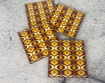 Mid-Century Modern Retro Geometric Teardrop Pattern Coasters: Handmade Wooden Coaster Set
