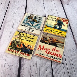 Posavasos con carteles retro de reclutas de la Marina: juego de cuatro posavasos decorativos hechos a mano, diseño de la Segunda Guerra Mundial, respaldo de corcho completo, regalos para veteranos de EE. UU.