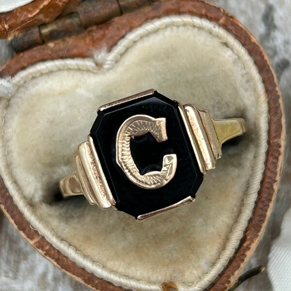 Antique Onyx Monogram C Signet Ring 9 Carat Yellow Gold, Art Deco Initial "C" Ring, Black Gemstone Ring, Onyx Jewellery Jewelry Gift