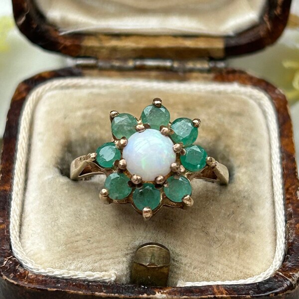 Vintage Opal and Emerald Daisy Ring 9 Carat Yellow Gold 1975, Opal and Emerald Halo Cluster Ring, May Birthstone, Emerald Jewelry Gift