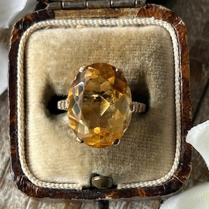 Vintage Citrine Statement Ring 9 Carat Yellow Gold, Citrine Cocktail Ring, Yellow Gemstone Ring, November Birthstone, Citrine Jewelry Gift