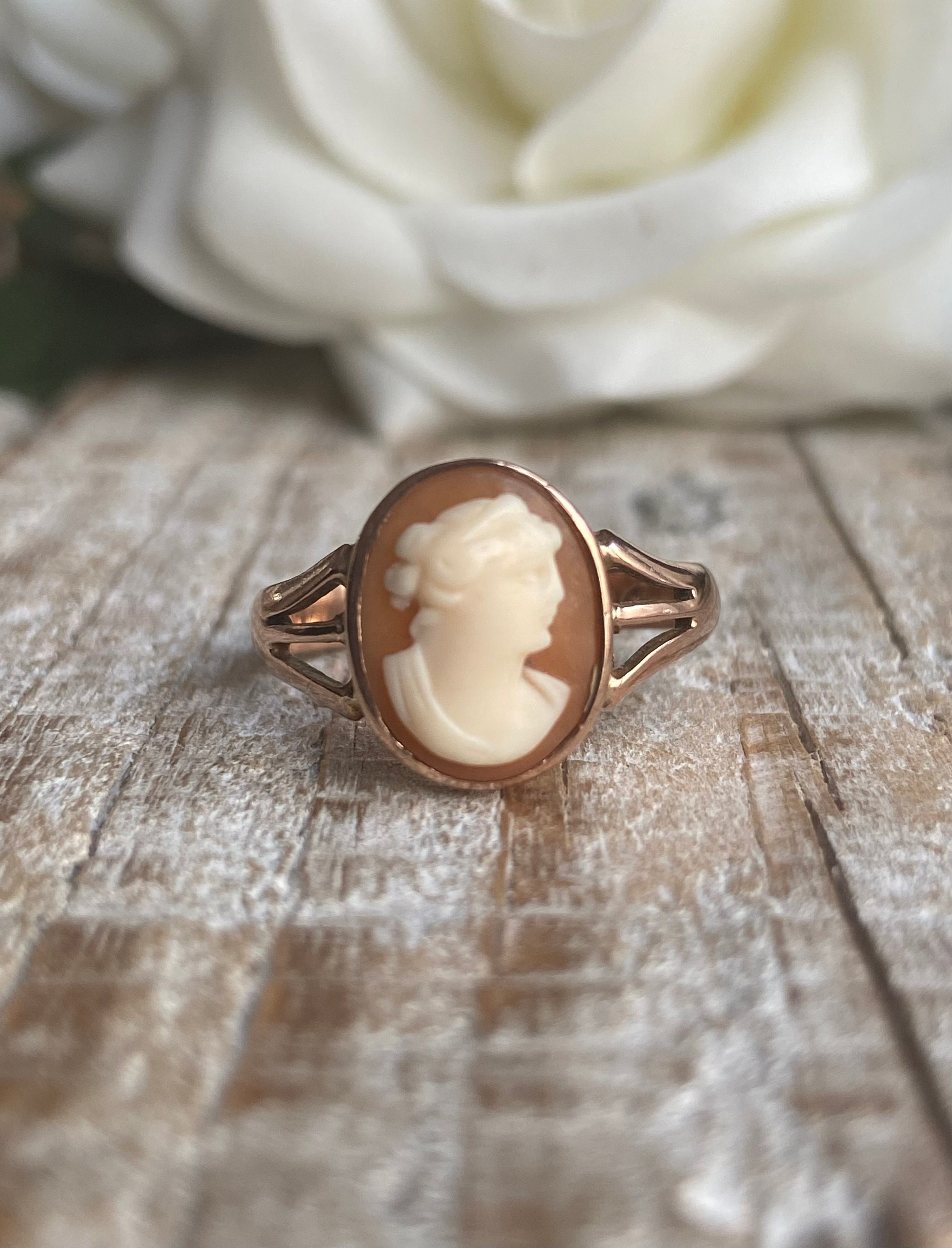 Antique Shell Cameo Ring 9 Carat Rose Gold Chester Hallmark 1919