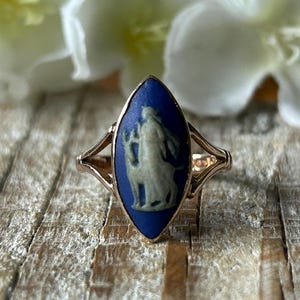 Antique Wedgwood Cameo Ring 9 Carat Gold Diana The Huntress 1930, Blue Jasperwear Artemis Goddess Navette Statement Ring, Gold Jewelry Gift image 8