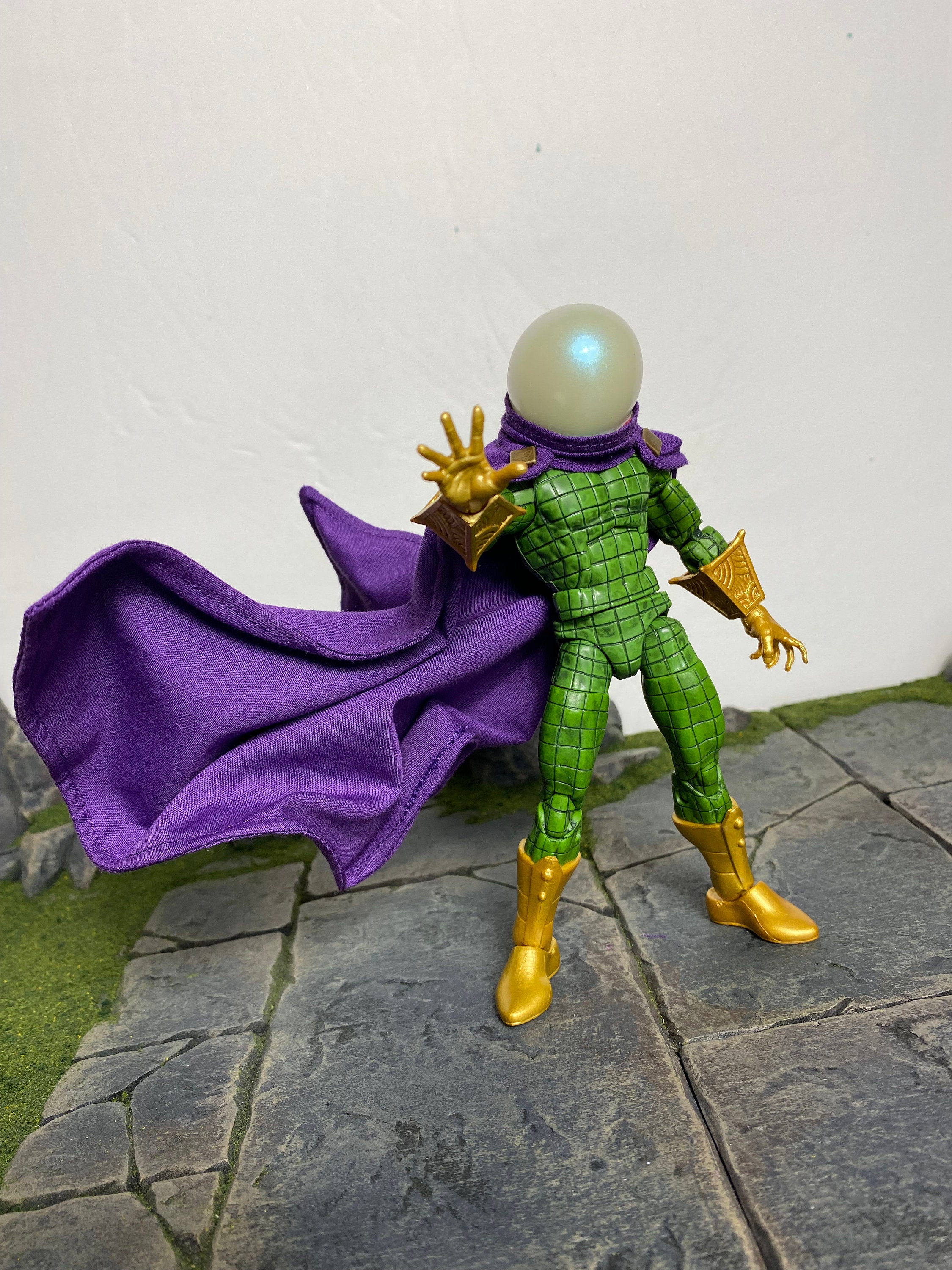 1/12 Scale Wired Fabric Cape With Skull Accent – Fits Adam Warlock Marvel Legends Action Figure