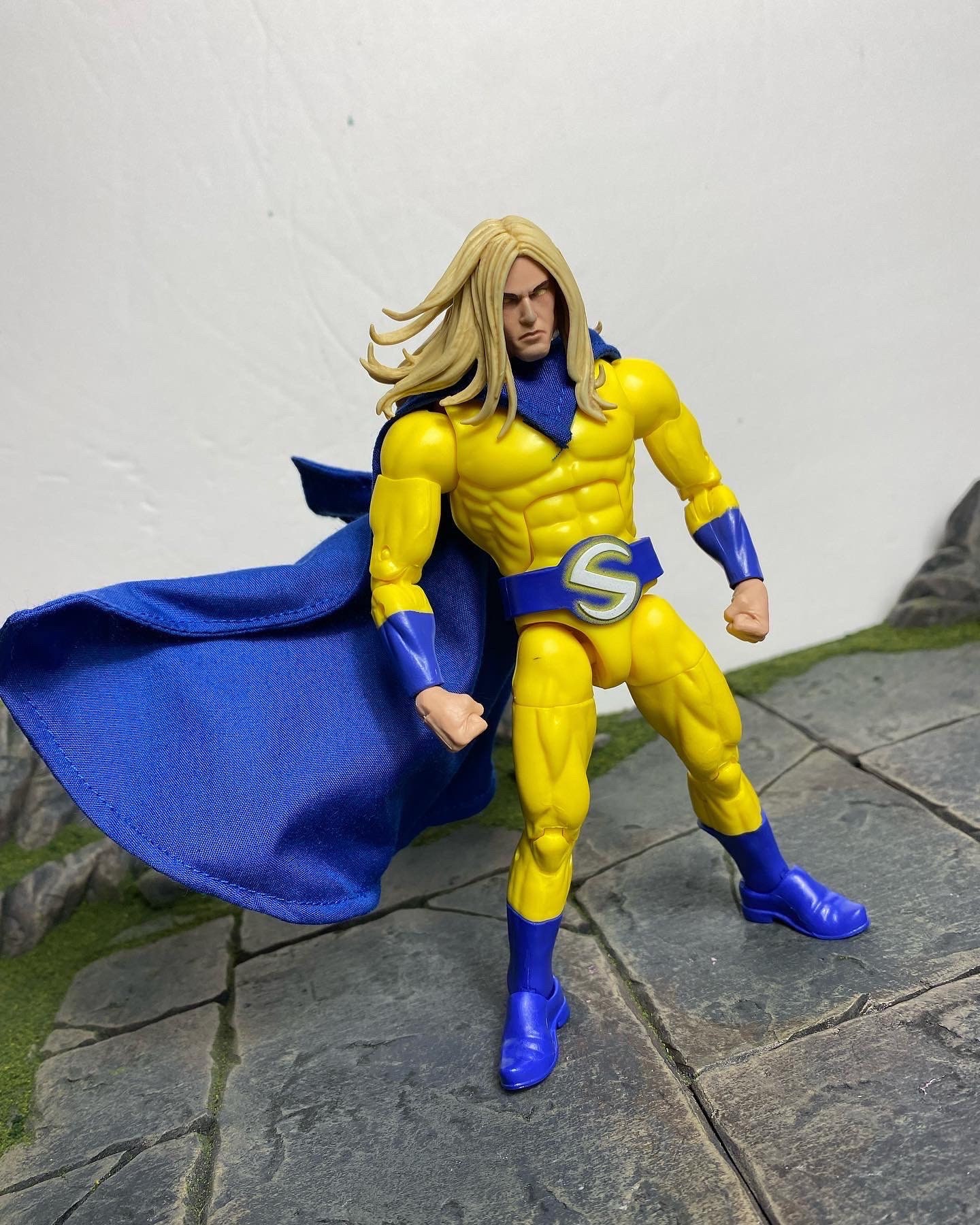 1/12 Scale Blue Cloth Wired Cape