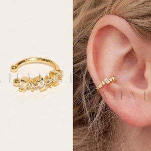 Dainty Baguette Ear Cuff No Piercing • 18K Gold CZ Conch Ear Cuff • Silver CZ Ear Cuff • Cartilage Earrings • Non Pierced Earrings Earrings