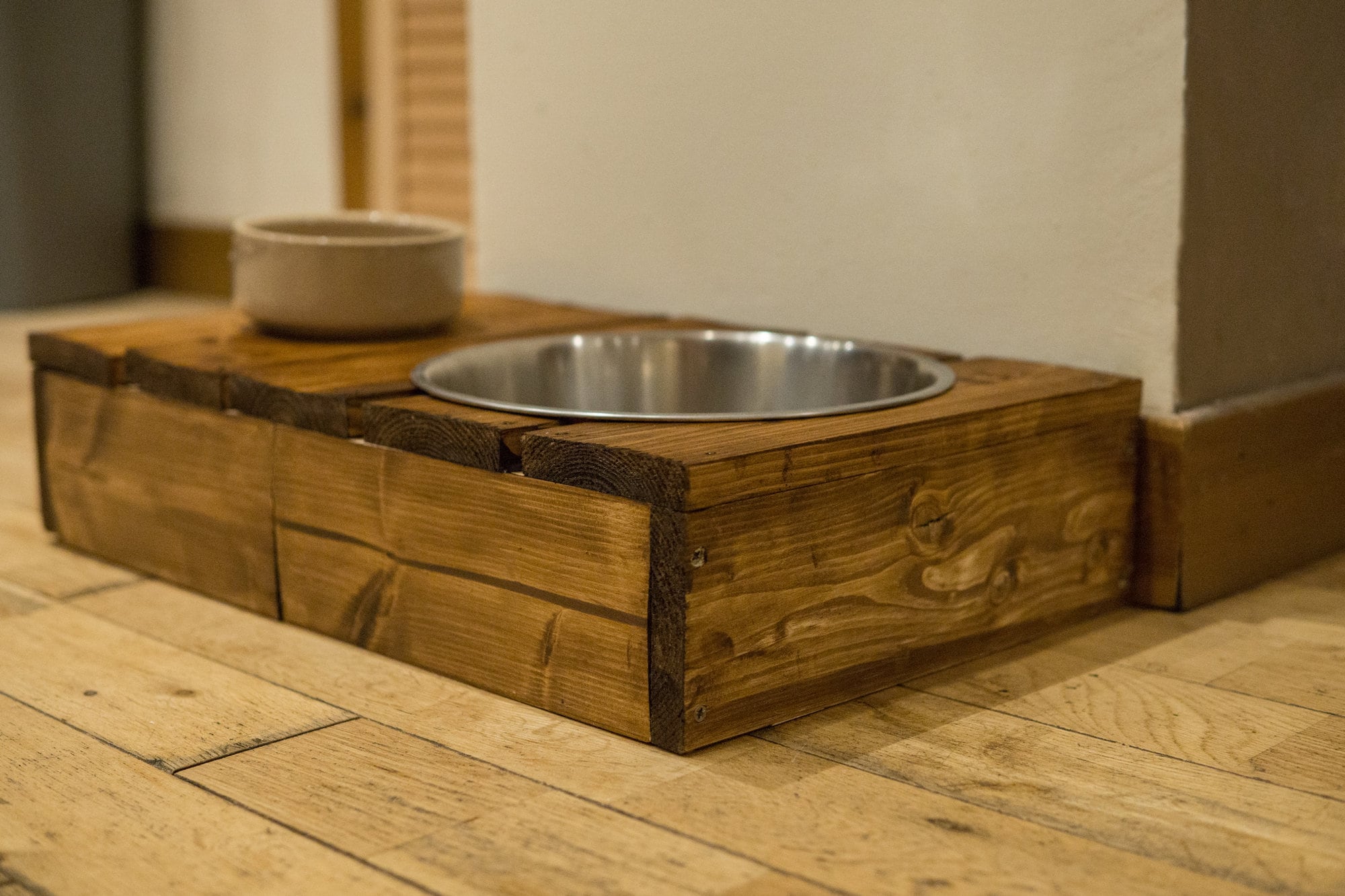 Rustic Wooden Dog Food Bowl Holder Etsy rustic-wooden-dog-food-bowl-holder-etsy