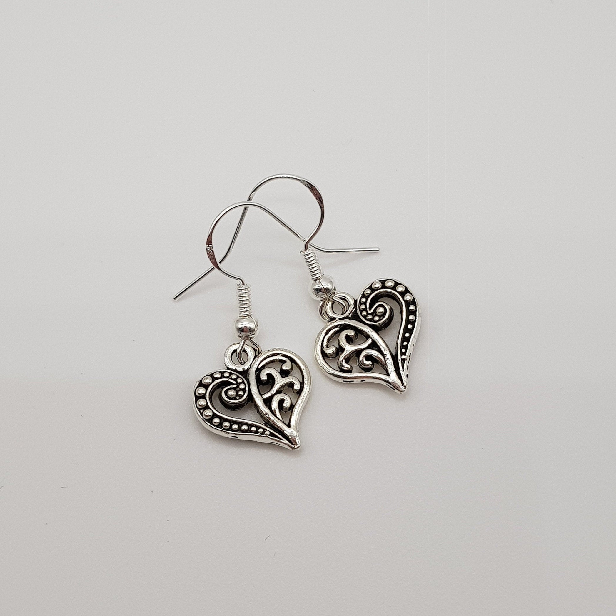 925 Sterling Silver Heart Earrings / Heart Dangle Earrings - Etsy UK