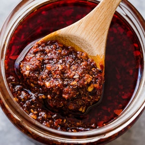 Salsa macha artesanaal, chilisaus, pittig, mild, Mexicaanse hete saus, glazen pot 8 oz