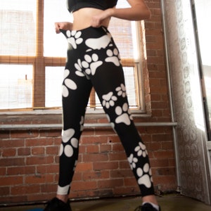 Dog Paw Leggings