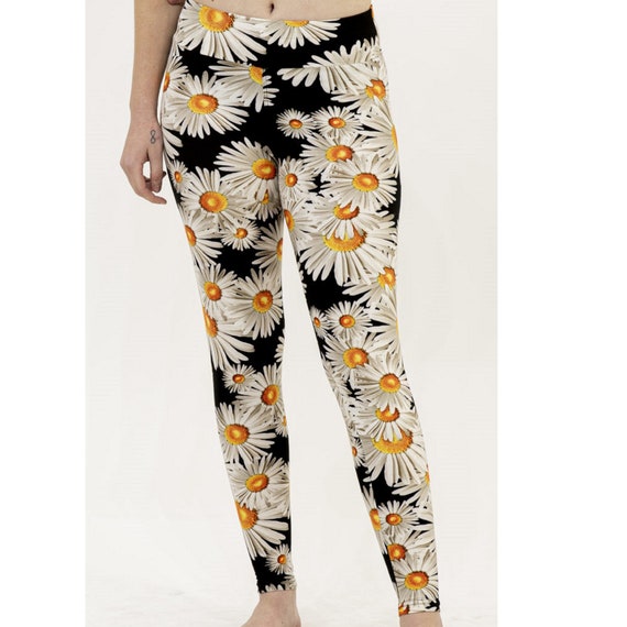 BEES \u0026 DAISIES . Super Soft Leggings 