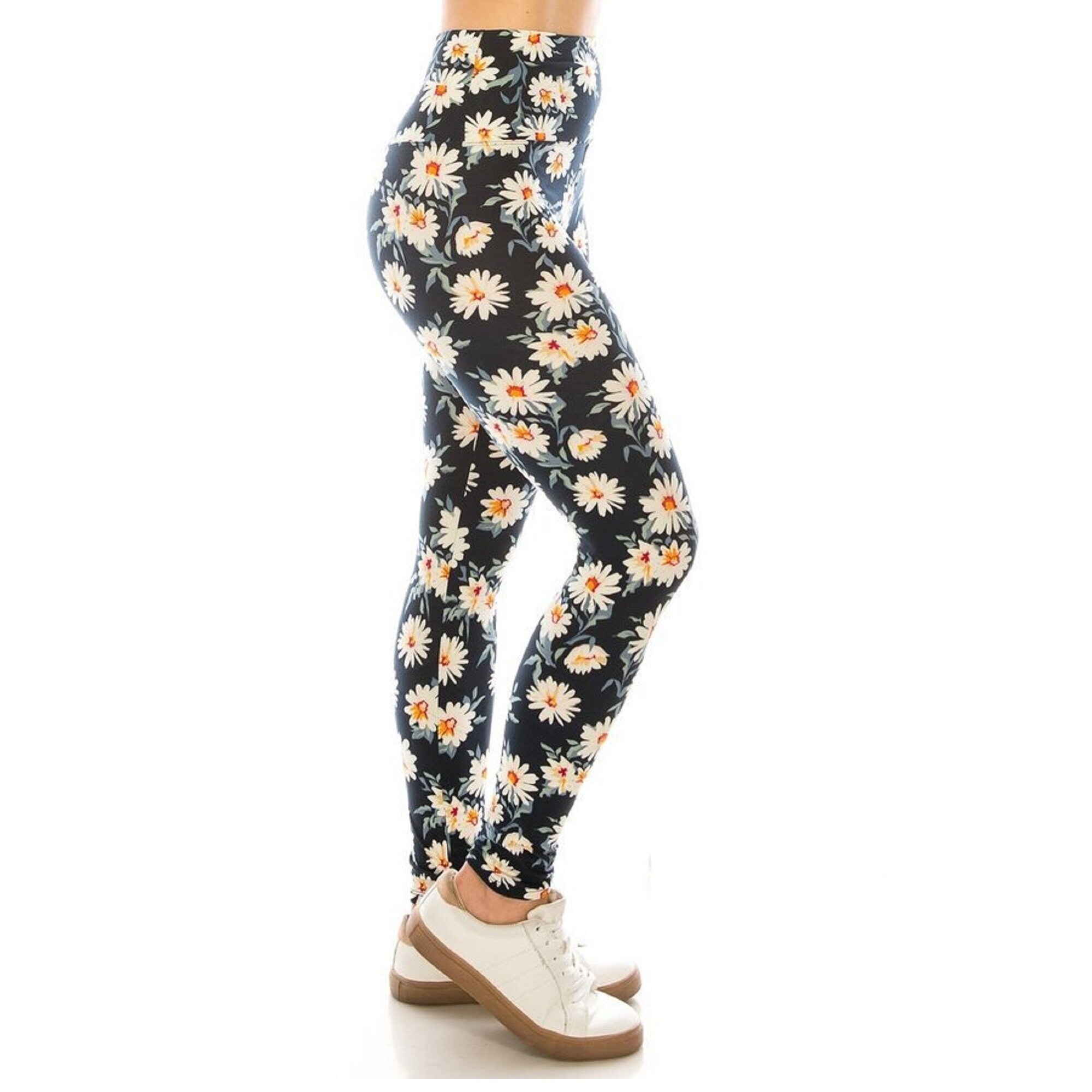 White Daisy on black background - Ephesians 3:20 Leggings with Pockets –  Life Prep Tools