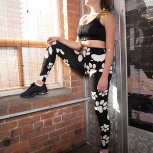 Dog Paw Leggings image 3