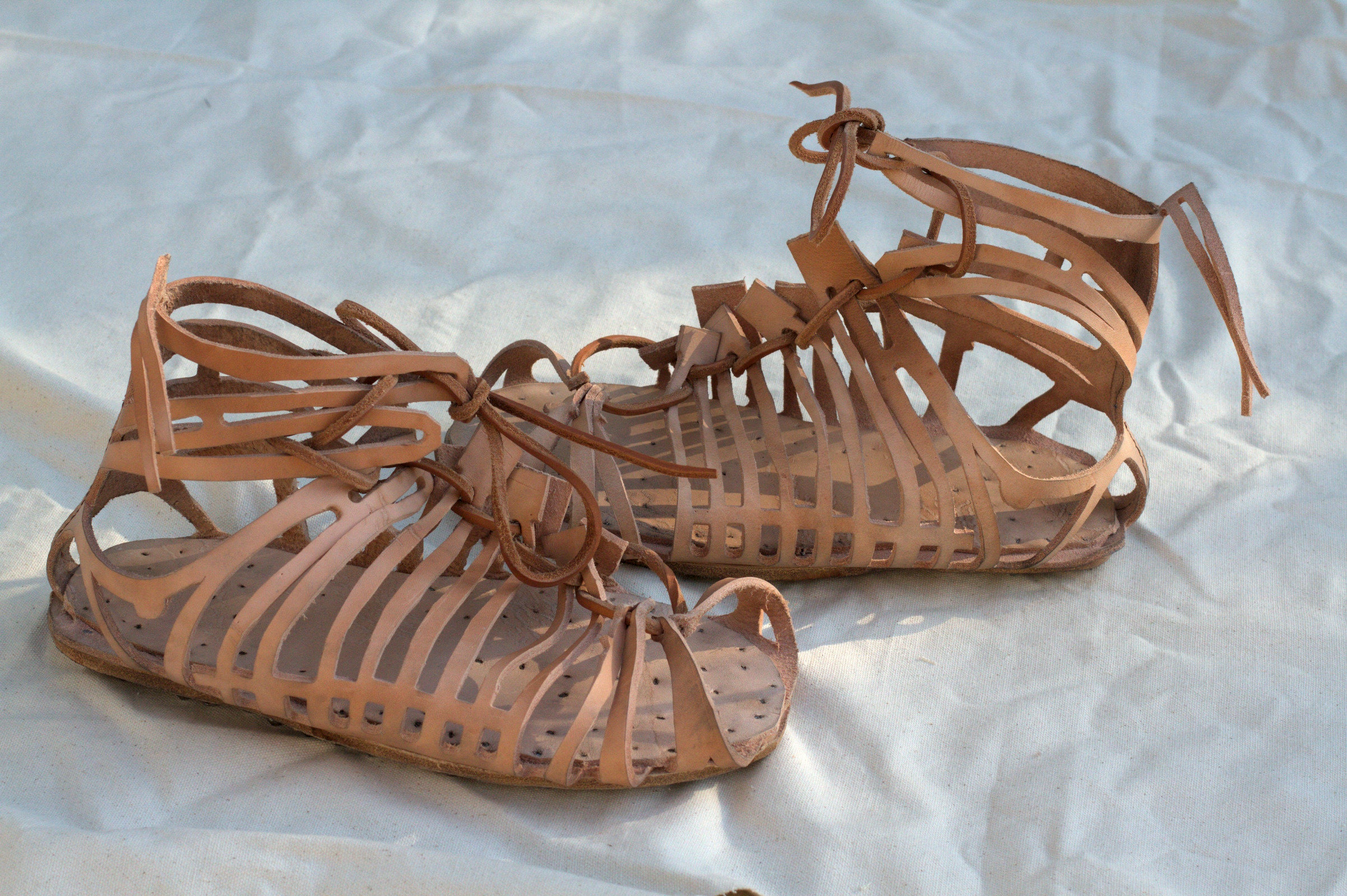 Caligae Sandalias Romanas Atadas Caligae Zapatos Romanos Antiguos - Main Image