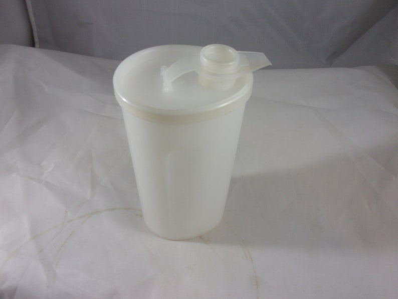 Tupperware Sweet Saver Syrup/sugar Dispenser With Pour Spout Etsy