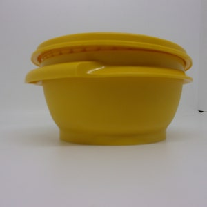 Tupperware Servalier Bowl with Lid - Yellow