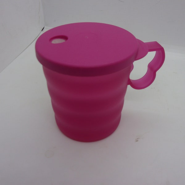 Tupperware Impressions Mug with Lid