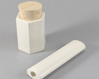 Ceramic, clay pipe, chillum, one hitter and ceramic clay jar with natural cork., beautiful gift set